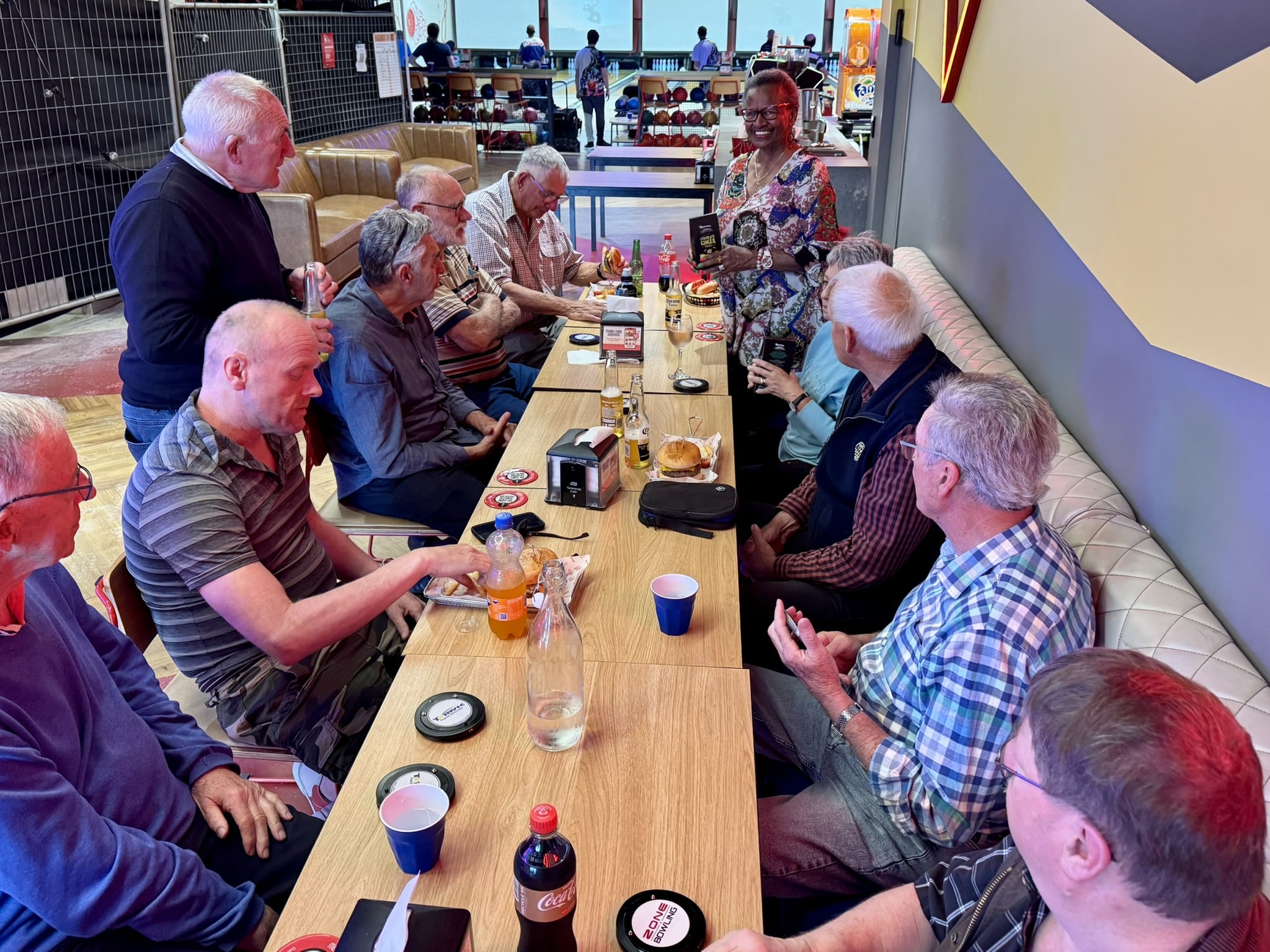 10 pin bowling followed by dinner<br />
